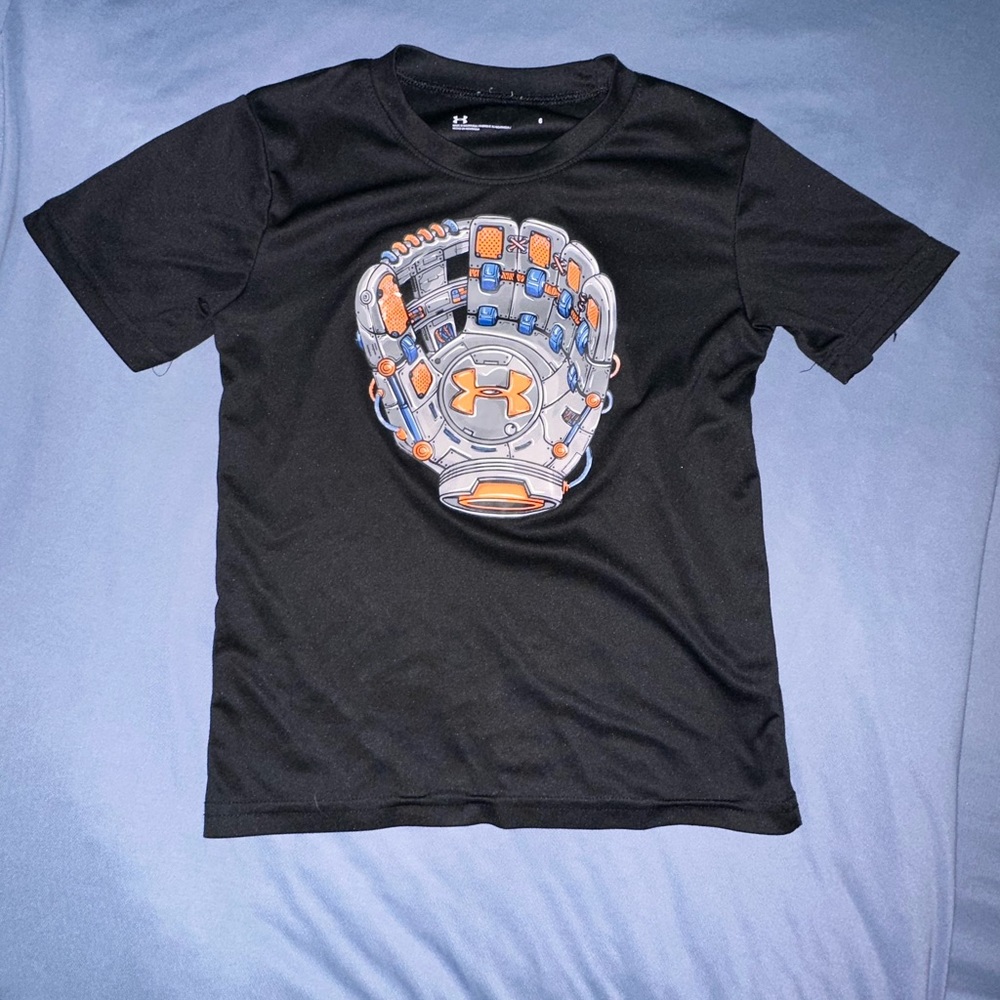Under Armour and Nike Boys shirts